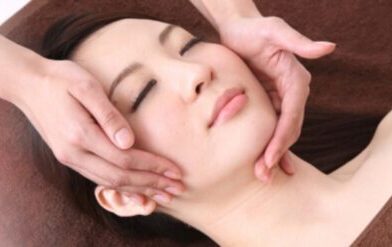 肌の土台をケアする肌育成―今回はケミカルピーリングを徹底解説！