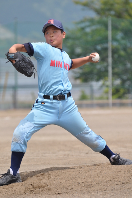 子どもの肘を守るために知っておきたい「野球肘」と投球制限