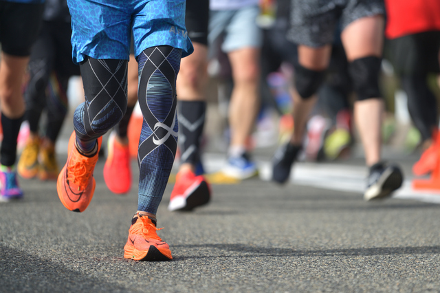 足首の内側が痛い…それは後脛骨筋腱炎？原因・症状・治療法を解説